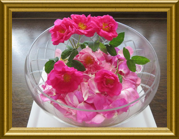 Rosenbowle aus der Taraland Lehrküche