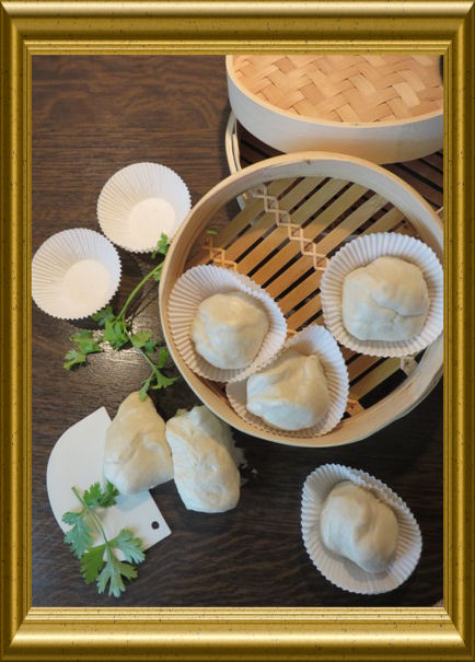 Kokosnussbrötchen,gedämpft aus dem Bambuskorb (3)