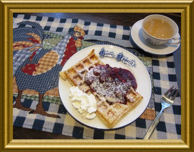 Ostfriesische Waffeln mit Rote Grütze aus der Taraland Lehrküche