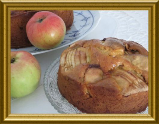 Omas Versunkender Apfelkuchen aus der Taraland Lehrküche
