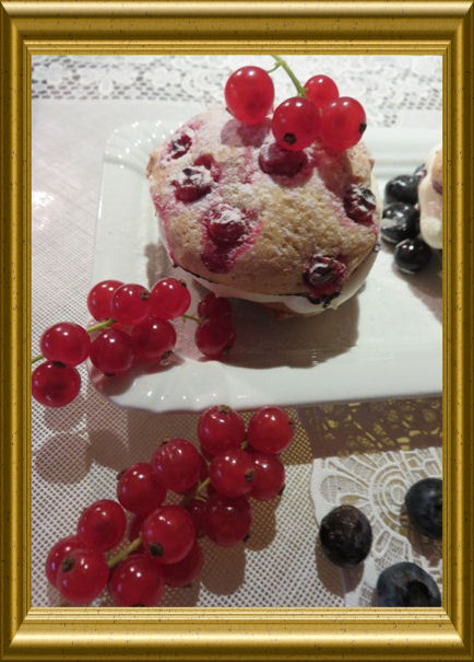 Whoopies mit Beeren und Quark-sahne-Creme (3)