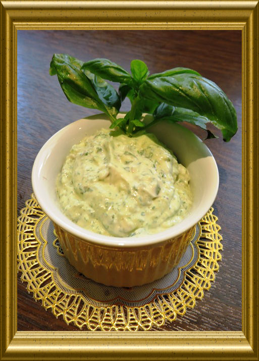 Aioli mit Parmesan aus der Taraland Lehrküche