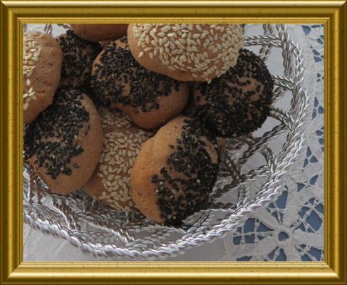 Schnelle Sesam Brötchen aus der Taraland Lehrküche