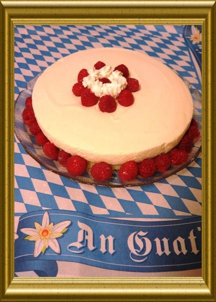 Bayrisch' Creme' Torte aus der Taraland Lehrküche