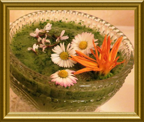 Grüner Birnen Smoothie aus der Taraland Lehrküche