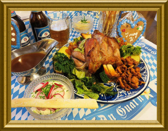 Kalbshaxe mit Wirsinggemüse und Pfifferlingen zu Backkartoffeln aus der Taraland Lehrküche