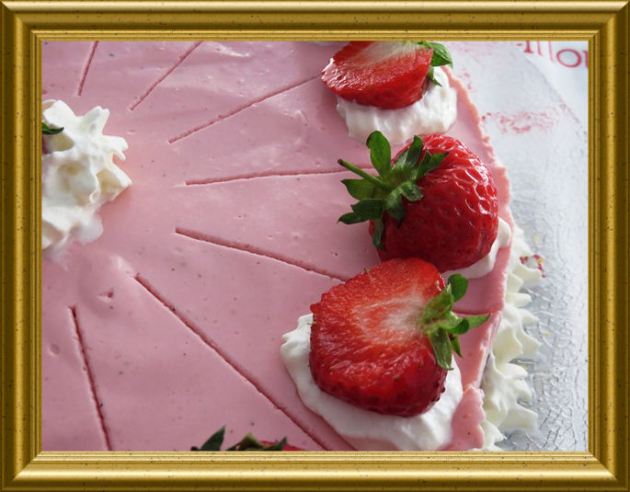Phiadelphia Torte mit Erdbeercréme aus der Taraland Lehrküche