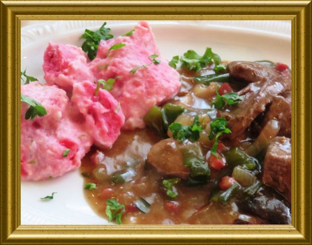 Rehgeschnetzeltes mit Shitake Pilzen in Portweinsauce aus der Taraland Lehrküche