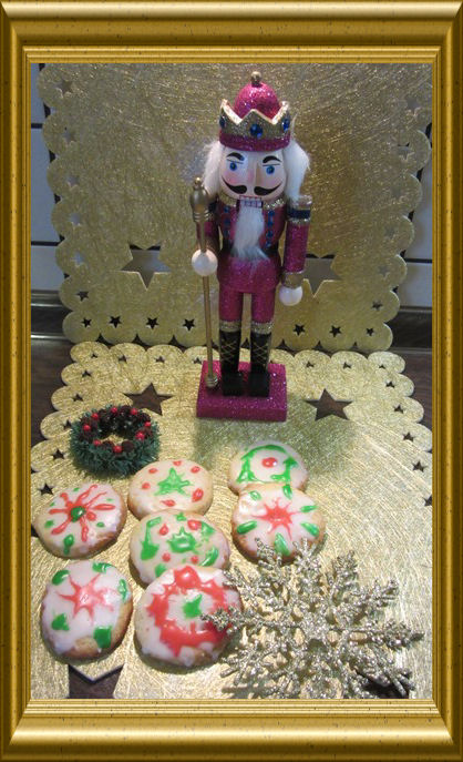 Adventstaler mit Zuckerguss aus der Taraland Lehrküche