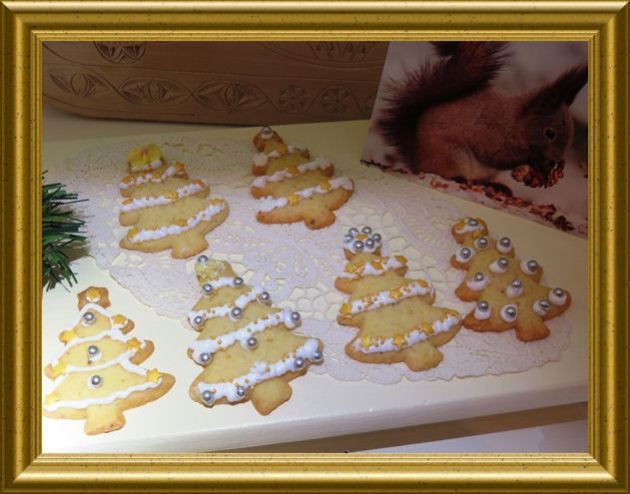 Weihnachtsbaum Plätzchen aus der Taraland Küche