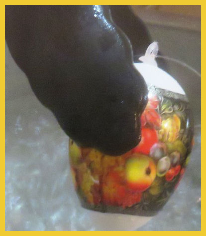 Eier mit Schrumpffolie aus der Taraland Lehrküche