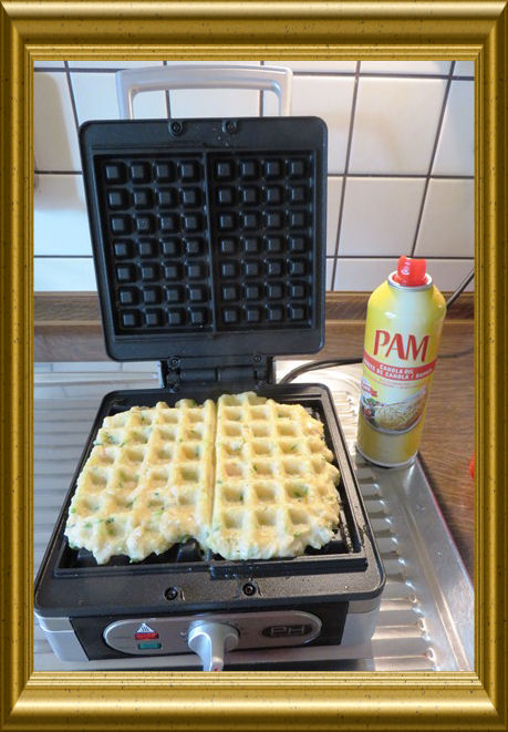 Waffeln mit Blumenkohl und Quarkdip aus der Taraland Lehrküche