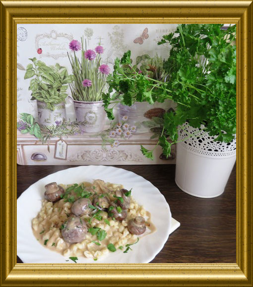 Spätzle mit feurigen Champignons aus der Taraland Lehrküche