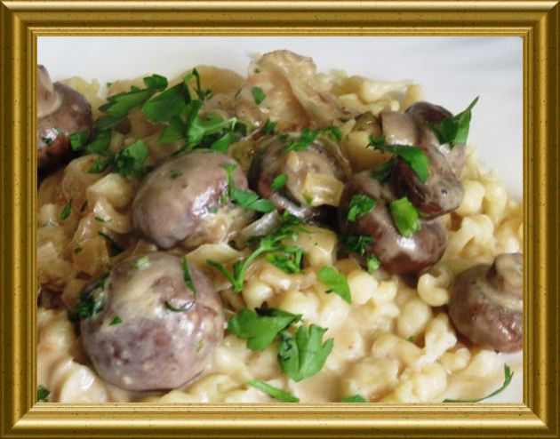 Spätzle mit feurigen Champignons aus der Taraland Lehrküche