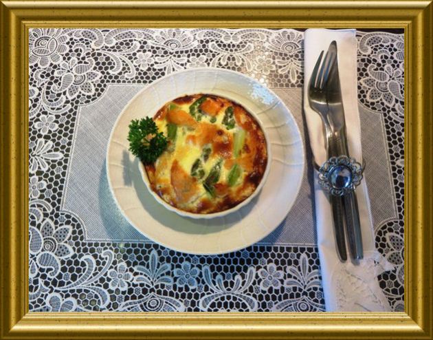 Spargel-Räucherlachs-Quiches aus der Taraland Lehrküche