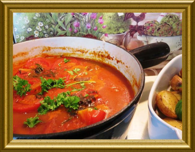Osso Buco in Tomatensauce mit Kartoffelspalten aus der Taraland Lehrküche
