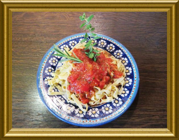 Würzige Tomatensauce -dip aus der Taraland Lehrküche