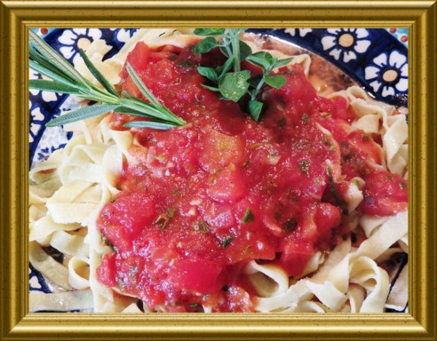 Würzige Tomatensauce -dip aus der Taraland Lehrküche