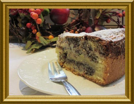 Birnenkuchen mit Nuss-Maohn-Decke aus der Taraland Lehrküche
