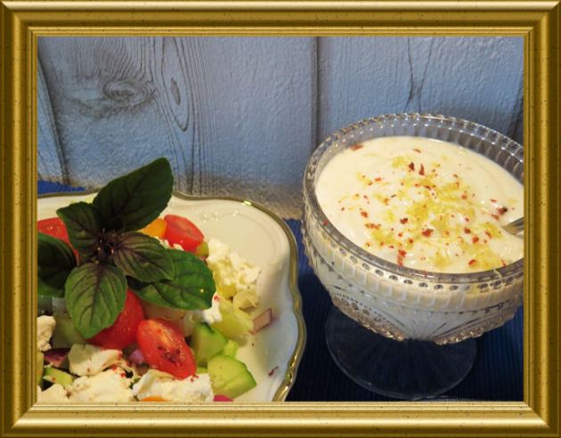 Lammköfte mit MinzCousCous zu griechischem Salat aus der Taraland Lehrküche