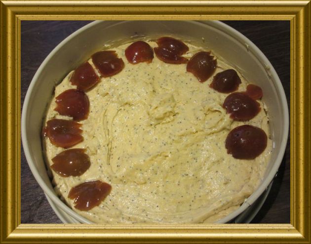 Zwetschgenkuchen mit Marzipan und Mohn aus der Taraland Lehrküche