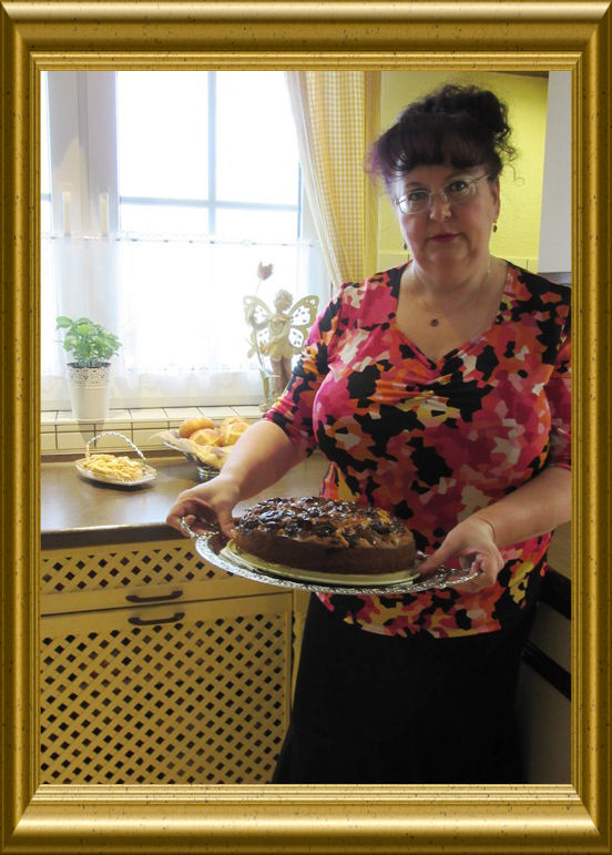 Zwetschgenkuchen mit Marzipan und Mohn aus der Taraland Lehrküche