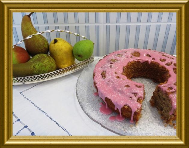 Rotweinkuchen mit Birnen aus der Taraland Lehrküche
