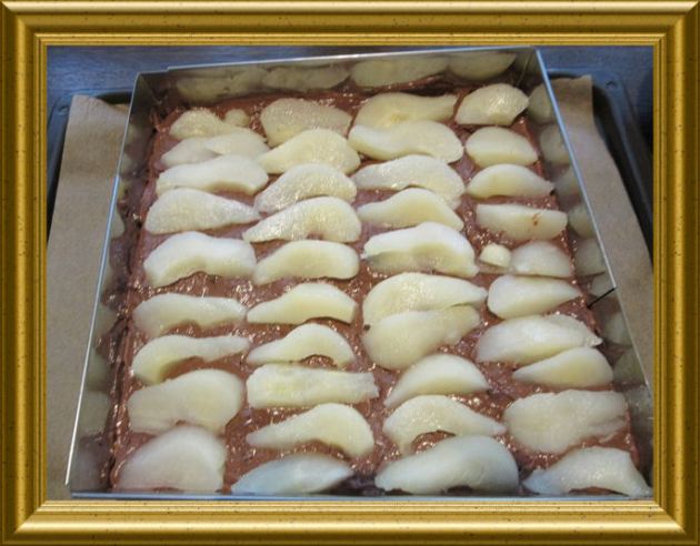 Schokokuchen mit versunkenen Birnen aus der Taraland Lehrküche