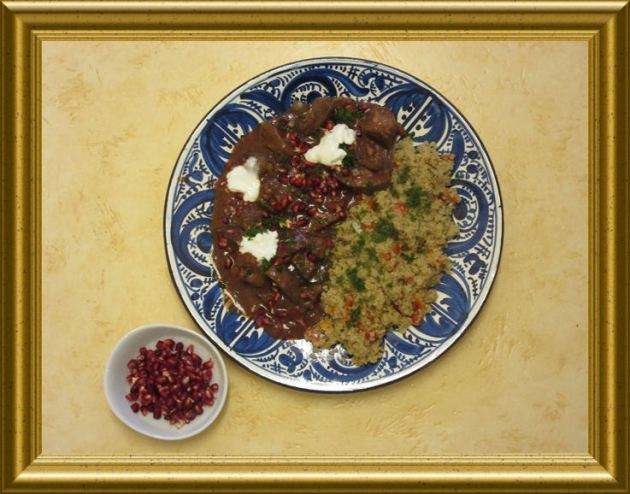 Georgischer CousCous mit Paprika und Rinderleber in Rotweinsauce mit Garanatapfel aus der Taraland Lehrküche
