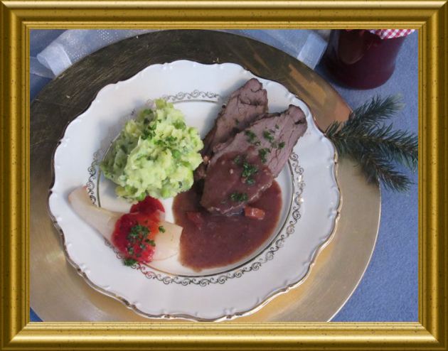 Hirschkeule mit Lebkuchensauce aus der Taraland Lehrküche