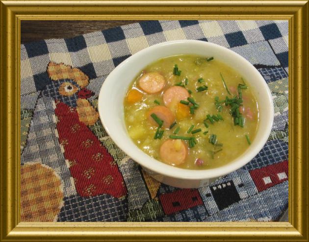 Kartoffeleintopf mit Wienern aus der Taraland Lehrküche