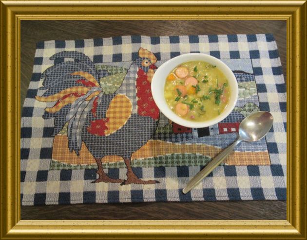 Kartoffeleintopf mit Wienern aus der Taraland Lehrküche