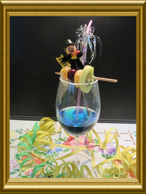 Blue Sky Cocktail aus der Taraland Lehrküche