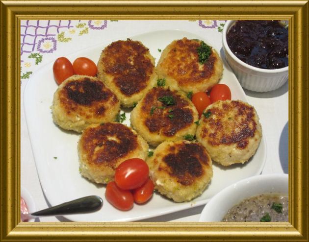 Hähnchenbratlinge mit verschiedenen Dips aus der Taraland Lehrküche