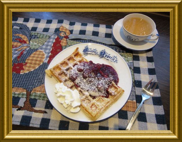 Ostfriesische Waffeln mit Rote Grütze aus der Taraland Lehrküche